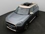 MINI Countryman 1.5 C Favoured XL 170PK Aut. Panoramadak, Trekhaak, Leder, Head-Up Display, Memorystoel, Elektr. Achterklep, 20" LM Velgen, Harman Kardon Audio