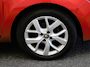 Renault Clio 0.9 TCe Limited | Navigatie | Parkeersensoren achter | Cruise control | Bluetooth | Airco |