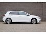 Volkswagen Golf 1.4 eHybrid 204pk Style | SoH 93% | Navigatie | Ergonomische Bestuurdersstoel | All Seasonbanden