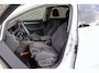 Volkswagen Golf 1.4 eHybrid 204pk Style | SoH 93% | Navigatie | Ergonomische Bestuurdersstoel | All Seasonbanden