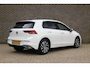 Volkswagen Golf 1.4 eHybrid 204pk Style | SoH 93% | Navigatie | Ergonomische Bestuurdersstoel | All Seasonbanden