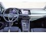 Volkswagen Golf 1.4 eHybrid 204pk Style | SoH 93% | Navigatie | Ergonomische Bestuurdersstoel | All Seasonbanden