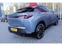 Peugeot 3008 1.2 Hybrid 145PK GT | PANORMASCH SCHUIF / KANTELDAK | | 360° VISION & DRIVE ASSIST PACK: ANTI DIEFSTAL ALARM MET SUPERVERGRENDELING/VERWARMBAAR VOLLEDEREN STUURWIEL/VISEOPARK 360° HD CAMERA'S MET PARKEERHULP VOOR, BUITENSPIEGELS MET KANTELFUNCTIE BIJ HET ACHTERUITRIJDEN/ADAPTIVE CRUISE CONTROL MET STOP & GO FUNCTIE, REAR CROSS TRAFFIC ALERT, LANE CHANGE ASSIST, DODEHOEK DETECTIE, GROOTLICHT ASSISTENT | PANORAMIC NAVIGATION PACK: PEUGEOT PANORAMIC i-COCKPIT MET GEBOGEN EN ZWEVEND HD SCHERM/PEUGEOT 3D NAVIGATIE/SPRAAKHERKENNING/3-USB AANSLUITINGEN/DRAADLOZE TELEFOONLADER | SEAT PACK: AGR STOEL MET VERWARMBARE VOORSTOELEN | LED KOPLAMPEN | 19" LICHTMETALEN VELGEN | KEYLESS ENTRY/START | INTERIEUR VERLICHTING | GELAMINEERDE EN GELUIDDEMPENDE GETINTE VOORRUIT | DRAADLOZE APPLE CARPLAY/ANDROID AUTO |