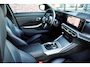 BMW 3-Serie 330e M-Sport Dravit E-Dak Trekh E-zetels 19inch HUD Adp-onderstel