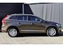 Volvo XC60 T5 FWD Summum | Fullmap Navigatie | Parkeercamera achter | Keyless entry & Start | Elektrisch verstelbare bestuurdersstoel met memory | BLIS | Xenon verlichting | Trekhaak |
