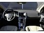 Volvo XC60 T5 FWD Summum | Fullmap Navigatie | Parkeercamera achter | Keyless entry & Start | Elektrisch verstelbare bestuurdersstoel met memory | BLIS | Xenon verlichting | Trekhaak |