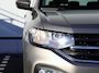 Volkswagen T-Cross 1.0 TSI Life 95pk | Navigatie | Stoelverwarming | Climate control | Cruise control | Lichtmetalen velgen | App-Connect |