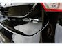 Volvo V40 2.0 T2 Nordic+ Dealer onderhouden | Standkachel | Trekhaak | LED verlichting | 16 inch lichtmetalen velgen | Stoelverwarming | Verwarmbare voorruit | Sensus Full-map navigatie | Bluetooth telefoonvoorbereiding