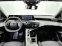 Peugeot E-3008 SUV Allure Avantage 73 kWh 210pk | Accu 99 % | 526km WLTP Actieradius | Navigatie | 360° Camera | Stuurverwarming | Adaptieve Cruise Control | Climate Control | Parkeersensoren v+a | Dodehoeksensor | Led koplampen | Keyless | Draadloze Apple Carplay / Android Auto + Telefoonlader | Donker getint glas | Trekhaak | 19" Lichtmetalen velgen |