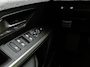 Peugeot E-3008 SUV Allure Avantage 73 kWh 210pk | Accu 99 % | 526km WLTP Actieradius | Navigatie | 360° Camera | Stuurverwarming | Adaptieve Cruise Control | Climate Control | Parkeersensoren v+a | Dodehoeksensor | Led koplampen | Keyless | Draadloze Apple Carplay / Android Auto + Telefoonlader | Donker getint glas | Trekhaak | 19" Lichtmetalen velgen |