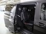 Mercedes-Benz V-klasse 300d L2 | DUBBELE CABINE | AMG | AVANTGARDE | BURMESTER | DISTRONIC PLUS | AFN. TREKHAAK | LEDEREN BEKLEDING | 360° CAMERA | KOELBOX | ELEKTRISCHE DEUREN