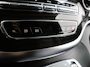 Mercedes-Benz V-klasse 300d L2 | DUBBELE CABINE | AMG | AVANTGARDE | BURMESTER | DISTRONIC PLUS | AFN. TREKHAAK | LEDEREN BEKLEDING | 360° CAMERA | KOELBOX | ELEKTRISCHE DEUREN
