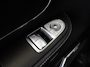Mercedes-Benz V-klasse 300d L2 | DUBBELE CABINE | AMG | AVANTGARDE | BURMESTER | DISTRONIC PLUS | AFN. TREKHAAK | LEDEREN BEKLEDING | 360° CAMERA | KOELBOX | ELEKTRISCHE DEUREN