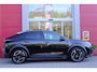 Peugeot 3008 1.6 plug-in Hybrid 225PK GT Exclusive | PANORMASCH SCHUIF / KANTELDAK | | 360° VISION & DRIVE ASSIST PACK: ANTI DIEFSTAL ALARM MET SUPERVERGRENDELING/VERWARMBAAR VOLLEDEREN STUURWIEL/VISEOPARK 360° HD CAMERA'S MET PARKEERHULP VOOR, BUITENSPIEGELS MET KANTELFUNCTIE BIJ HET ACHTERUITRIJDEN/ADAPTIVE CRUISE CONTROL MET STOP & GO FUNCTIE, REAR CROSS TRAFFIC ALERT, LANE CHANGE ASSIST, DODEHOEK DETECTIE, GROOTLICHT ASSISTENT | PANORAMIC NAVIGATION PACK: PEUGEOT PANORAMIC i-COCKPIT MET GEBOGEN EN ZWEVEND HD SCHERM/PEUGEOT 3D NAVIGATIE/SPRAAKHERKENNING/3-USB AANSLUITINGEN/DRAADLOZE TELEFOONLADER | SEAT PACK: AGR STOEL MET VERWARMBARE VOORSTOELEN | LED KOPLAMPEN | 19" LICHTMETALEN VELGEN | KEYLESS ENTRY/START | INTERIEUR VERLICHTING | GELAMINEERDE EN GELUIDDEMPENDE GETINTE VOORRUIT | DRAADLOZE APPLE CARPLAY/ANDROID AUTO |
