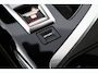 Peugeot 3008 1.2 PureTech Blue Lease Premium/ D-Riem verv: 98.000 KM!/ Virtual Dashb./ Automaat/ Camera/ 18'' LMV/ Apple + Android/ Half-Leder/ Keyless/ PDC V+A/ Navi/ Dode-Hoek DET./ Chroom/ Lane-Assist./ Cruise.
