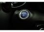 Toyota Yaris 1.5 Hybrid Executive | Apple Carplay/Android Auto | Parkeersensoren | Navigatie | Stoelverwarming | Half lederen bekleding |