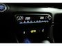 Toyota Yaris 1.5 Hybrid Executive | Apple Carplay/Android Auto | Parkeersensoren | Navigatie | Stoelverwarming | Half lederen bekleding |