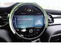 MINI Cooper 5-Deurs 1.5 136pk AUT Business Edition | Cruise Control | Carplay | Navigatie | PDC