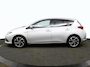 Toyota Auris 1.8 Hybrid Dynamic | Parkeersensoren achterzijde | Achteruitrijcamera | Cruise control | Licht metalen velgen |