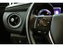 Toyota Auris 1.8 Hybrid Dynamic | Parkeersensoren achterzijde | Achteruitrijcamera | Cruise control | Licht metalen velgen |