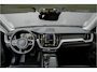 Volvo XC60 2.0 B5 Momentum Pro ACC HUD Pano Elek Trekhaak Ori NL 1e Eig