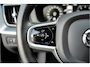 Volvo XC60 2.0 B5 Momentum Pro ACC HUD Pano Elek Trekhaak Ori NL 1e Eig