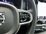 Volvo XC60 T8 Plug-in hybrid AWD Ultimate Dark | Uniek! | SoH 99% | Luchtvering | HU-Display | Wool Blend | 360 camera | Harman/Kardon |