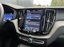 Volvo XC60 T8 Plug-in hybrid AWD Ultimate Dark | Uniek! | SoH 99% | Luchtvering | HU-Display | Wool Blend | 360 camera | Harman/Kardon |