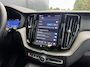 Volvo XC60 T8 Plug-in hybrid AWD Ultimate Dark | Uniek! | SoH 99% | Luchtvering | HU-Display | Wool Blend | 360 camera | Harman/Kardon |