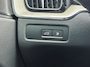 Volvo XC60 T8 Plug-in hybrid AWD Ultimate Dark | Uniek! | SoH 99% | Luchtvering | HU-Display | Wool Blend | 360 camera | Harman/Kardon |