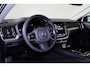 Volvo V60 T6 Recharge AWD Plus Dark - Panorama/schuifdak - IntelliSafe Assist & Surround - 360º Camera - Harman/Kardon audio - Verwarmde voorstoelen, stuur & achterbank - Parkeersensoren voor & achter - Elektr. bedienb. voorstoelen met geheugen - Head up display - Extra getint glas - 19' LMV