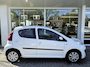 Peugeot 107 1.0 Active 5-drs | Airconditioning | LED verlichting | Elektr. ramen | Radio/CD | Zuinig
