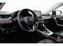Toyota RAV4 2.5 Hybrid AWD ADVENTURE | Trekhaak (1.650 KG) | Treeplanken | Leder | Stoel-/stuurverwarming | Keyless | Apple Carplay / Android Auto | Parkeersensoren voor/achter | Camera | Adaptive Cruise | 19 inch | ALL Season