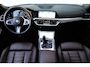 BMW 3-Serie 320e M Sport / ACC / CAMERA / LEDER / CARPLAY / STUUR+STOELVERW