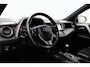 Toyota RAV4 2.5 Hybrid 2WD Style | Trekhaak | Dodehoek detectie | 360 camera | Stoelverwarming | Navigatie | Keyless | Adaptive Cruise | Clima | LED | 18 inch | Leder/alcantara