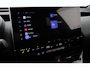 Toyota BZ4X Dynamic 71 kWh 3-fase | 16% bijtelling | Trekhaak | Dodehoek detectie | Warmtepomp | Apple Carplay / Android Auto | 360 camera | Stoel-/stuurverwarming | 18 inch