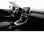 Toyota RAV4 2.5 Hybrid AWD Executive | Panoramadak | Leder | Dodehoek detectie | JBL | Navigatie | 360 camera | Stoelventilatie | Stoel-/stuurverwarming | Verwarmbare voorruit | Digitale binnenspiegel | Apple Carplay / Android Auto | 19 inch