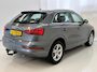 Audi Q3 1.4 TFSI / Xenon / Navi / Trekhaak / Stoelverwarming