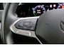 Volkswagen Golf 1.5 eHybrid 204pk Life Edition | SoH 100% | Trekhaak | Camera | Adaptive Cruise | PDC | Carplay