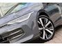Volkswagen Golf 1.5 eHybrid 204pk Life Edition | SoH 100% | Trekhaak | Camera | Adaptive Cruise | PDC | Carplay
