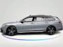 Volkswagen Passat Variant 1.5 eHybrid R-Line Edition 272 pk Automaat (DSG) | Verlengde garantie | Navigatie | Panoramadak | Trekhaak (wegklapbaar) | Parkeersensoren (Park assist) | Rondomzicht camera | Head-up display | Black Style pakket | R-Line |