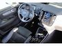 Volvo XC40 2.0 T4 AWD R-Design | H/K | Elec trekhaak | Carplay |