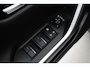 Toyota RAV4 2.5 Plug-in Hybrid AWD Bi-Tone | Trekhaak (1.500 KG) | Dodehoek detectie | Apple Carplay / Android Auto | Stoel-/stuurverwarming | Leder | Full LED | Parkeersensoren voor/achter | Camera | Keyless | Adaptive Cruise | Clima | 18 inch