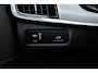 Volvo V90 Cross Country 2.0 T5 Pro | Uitklap Trekhaak | Dealer Ond. | Stoelverwarming V+A | CarPlay | Adap. Cruise | Camera |