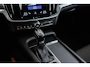 Volvo V90 Cross Country 2.0 T5 Pro | Uitklap Trekhaak | Dealer Ond. | Stoelverwarming V+A | CarPlay | Adap. Cruise | Camera |
