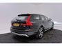 Volvo V90 Cross Country 2.0 T5 Pro | Uitklap Trekhaak | Dealer Ond. | Stoelverwarming V+A | CarPlay | Adap. Cruise | Camera |