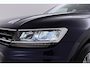 Volkswagen Tiguan 1.4 TSI Connected Series | Uitklap Trekhaak | Panoramadak | Dealer Ond. | CarPlay | Stoelverwarming |