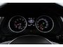 Volkswagen Tiguan 1.4 TSI Connected Series | Uitklap Trekhaak | Panoramadak | Dealer Ond. | CarPlay | Stoelverwarming |