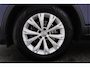 Volkswagen Tiguan 1.4 TSI Connected Series | Uitklap Trekhaak | Panoramadak | Dealer Ond. | CarPlay | Stoelverwarming |