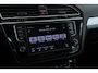 Volkswagen Tiguan 1.4 TSI Connected Series | Uitklap Trekhaak | Panoramadak | Dealer Ond. | CarPlay | Stoelverwarming |